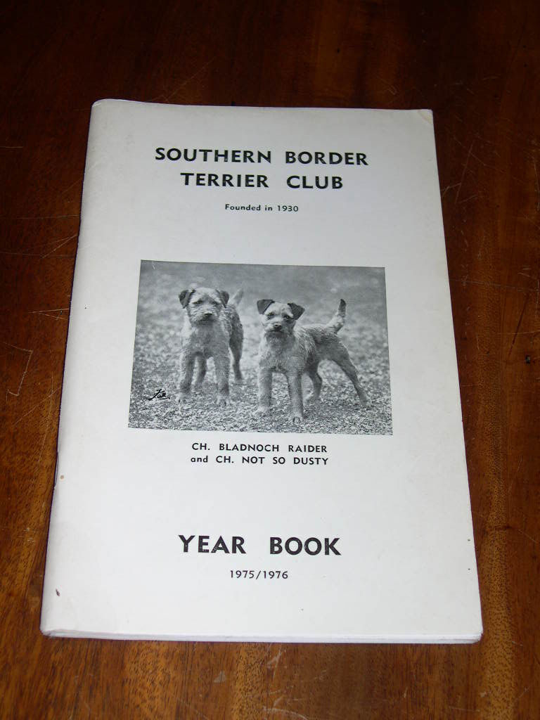 Rare Dog Book "the Southern Border Terrier Club Yearbook 1975-1976" Illustrated